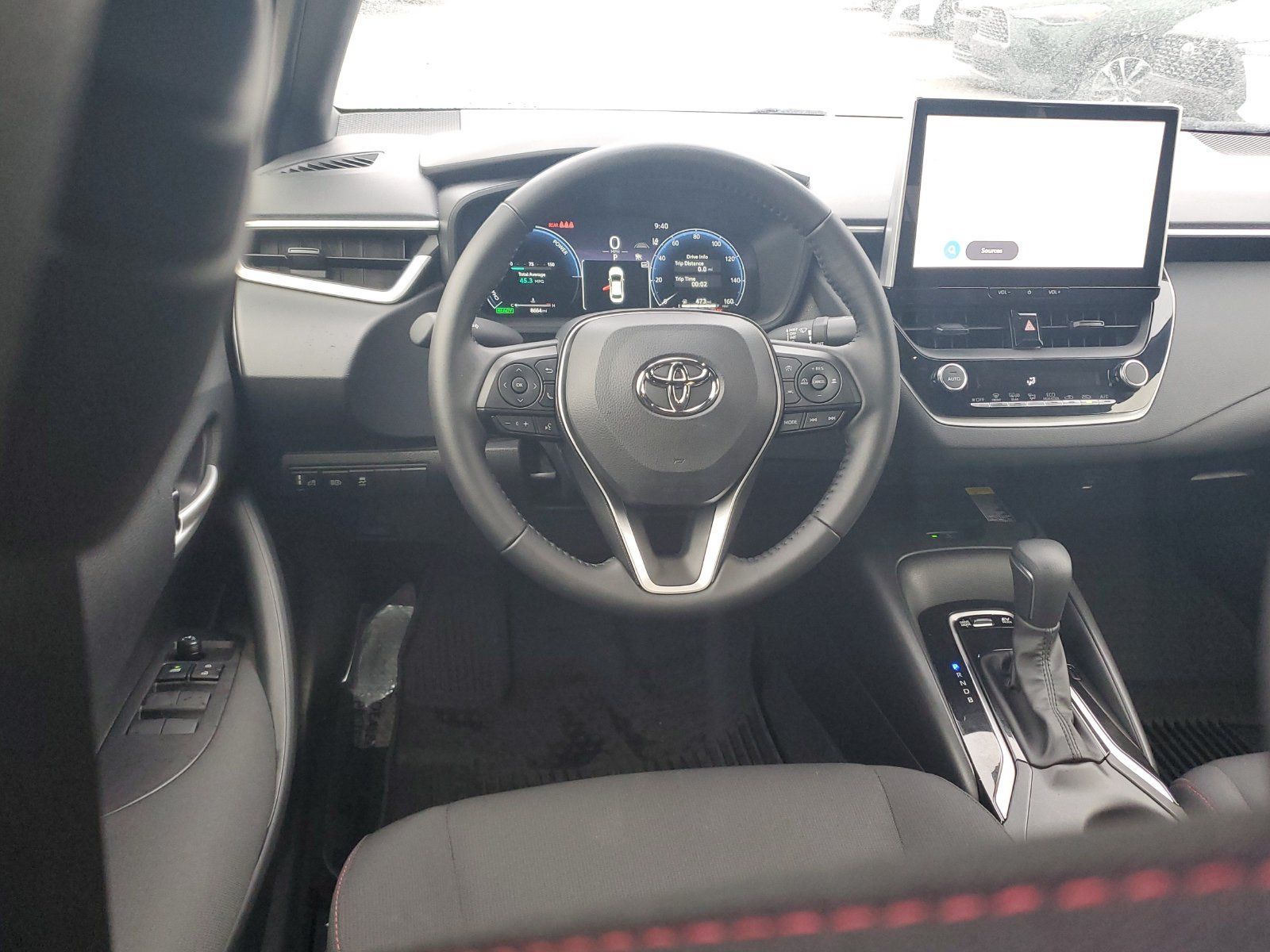 Certified 2026 Toyota Corolla SE w/ SE Premium Package FWD image 11