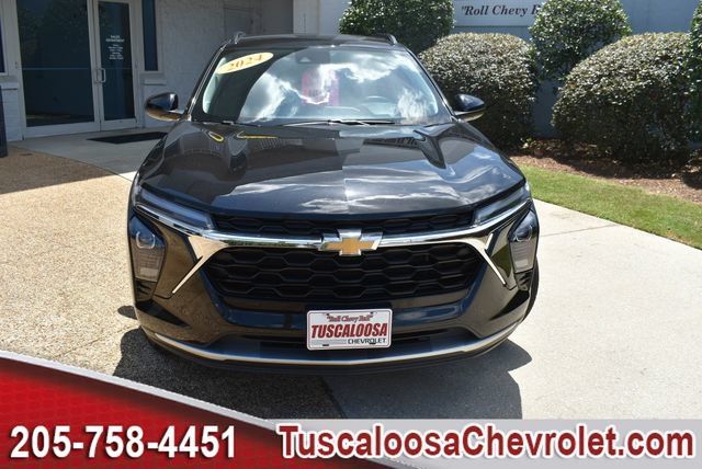 Certified 2024 Chevrolet Trax LT w/ Driver Confidence Package FWD image 4