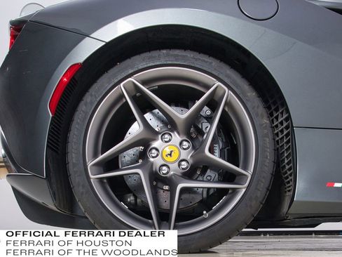 Used 2020 Ferrari F8 Tributo image 21