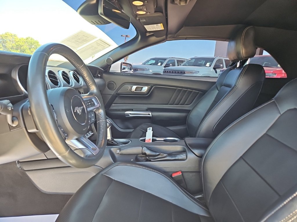 Used 2022 Ford Mustang Premium RWD image 15
