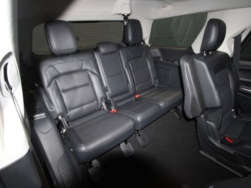 New 2026 Lincoln Navigator Reserve AWD/4WD image 24