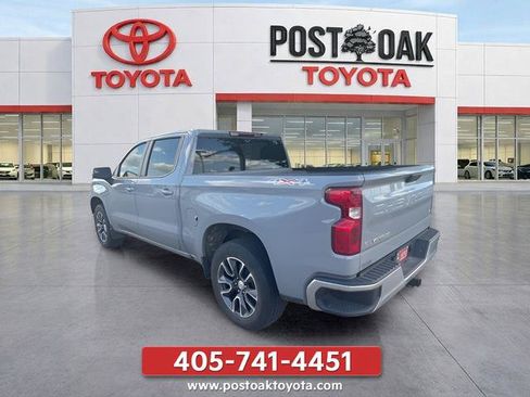 Used 2024 Chevrolet Silverado 1500 LT AWD/4WD image 11