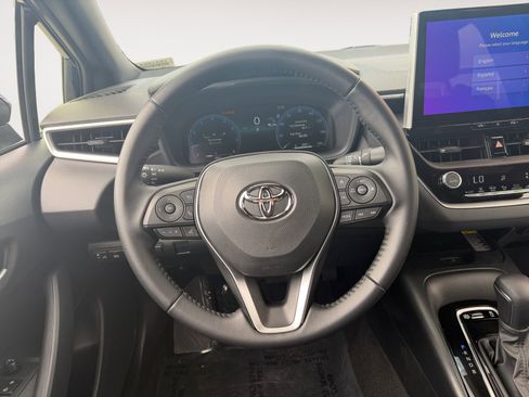 Certified 2026 Toyota Corolla SE w/ SE Package FWD image 12