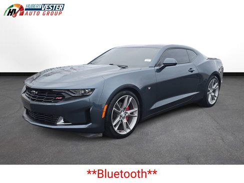 Used 2021 Chevrolet Camaro LT w/ RS Package image 2