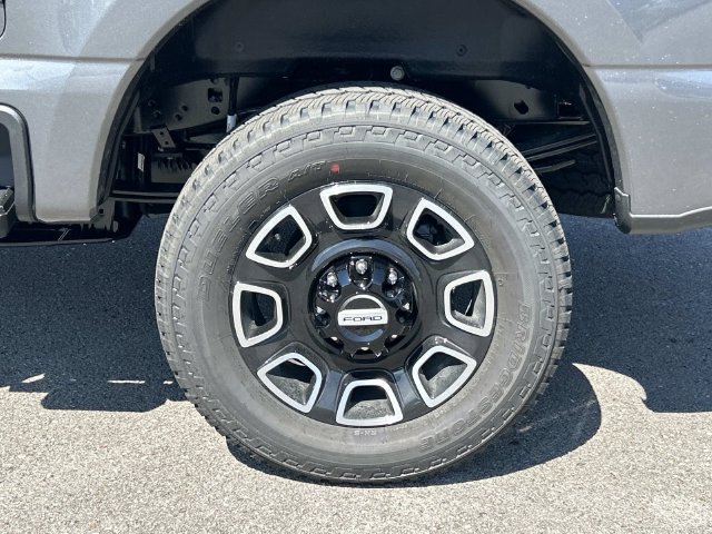 New 2026 Ford F250 Platinum AWD/4WD image 13