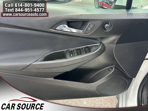 Used 2016 Chevrolet Cruze LT FWD image 10
