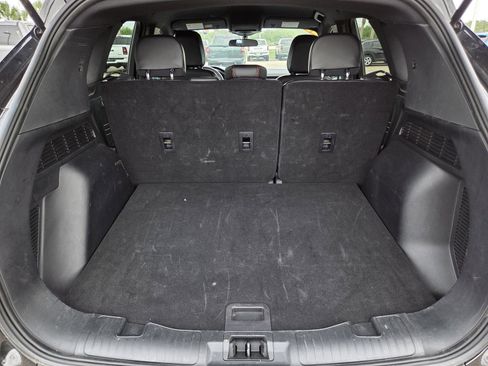 Used 2025 Ford Escape ST-Line FWD image 24