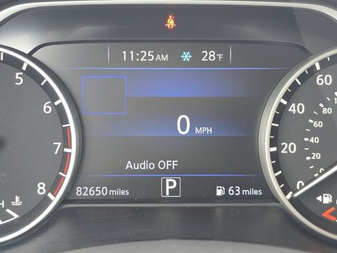 Used 2017 Nissan Murano SV image 25