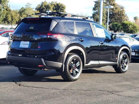 New 2026 Nissan Rogue SV image 2