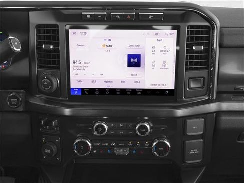 New 2026 Ford F250 Lariat w/ Black Appearance Package AWD/4WD image 6