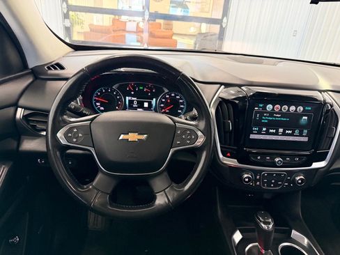 Used 2019 Chevrolet Traverse RS image 21