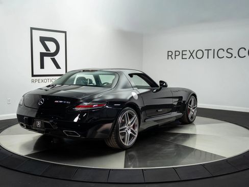 Used 2013 Mercedes-Benz SLS AMG GT Coupe image 4