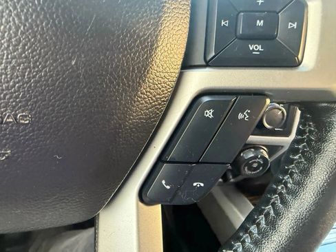 Used 2020 Ford F150 Lariat w/ Equipment Group 502A Luxury image 16