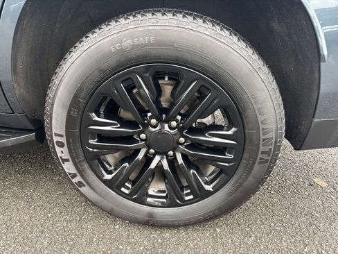 Used 2021 GMC Yukon SLT image 9