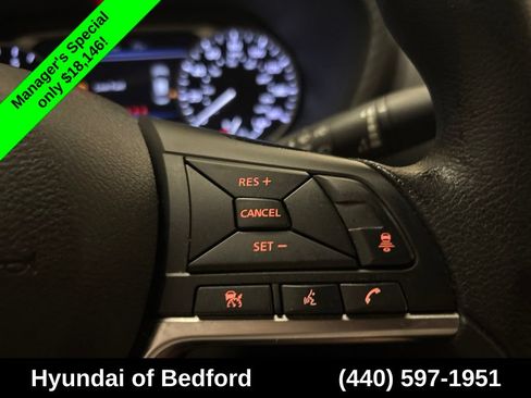 Used 2024 Nissan Sentra SV FWD image 16