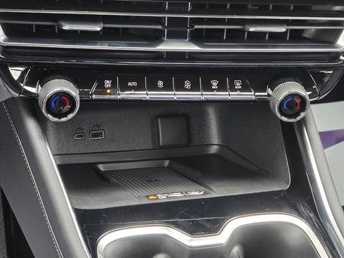 New 2026 Chevrolet Traverse LT w/ Driver Confidence Package FWD image 16