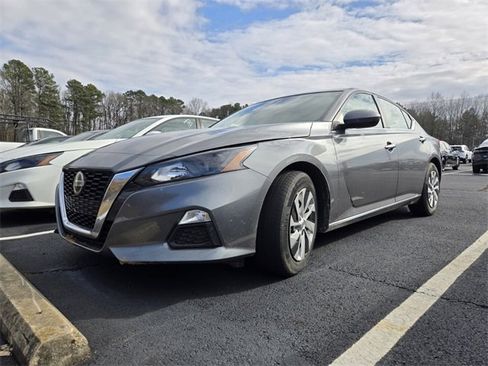 Certified 2022 Nissan Altima 2.5 S image 9