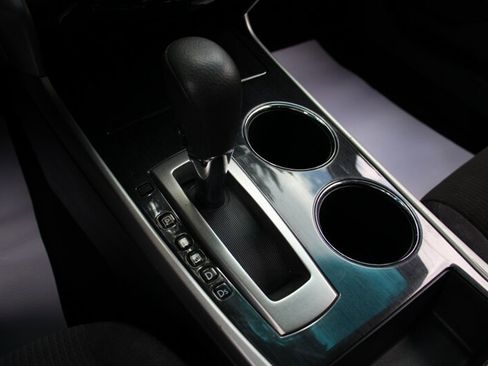 Used 2013 Nissan Altima 2.5 S image 8