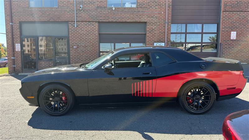Used 2010 Dodge Challenger SRT8 w/ SRT Option Group II RWD image 14
