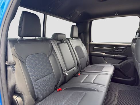 Used 2023 RAM 1500 Big Horn AWD/4WD image 18
