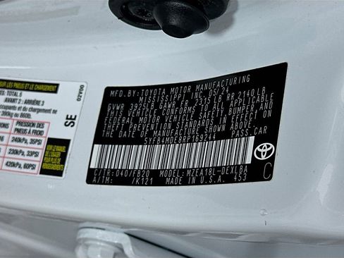 Used 2024 Toyota Corolla LE image 31