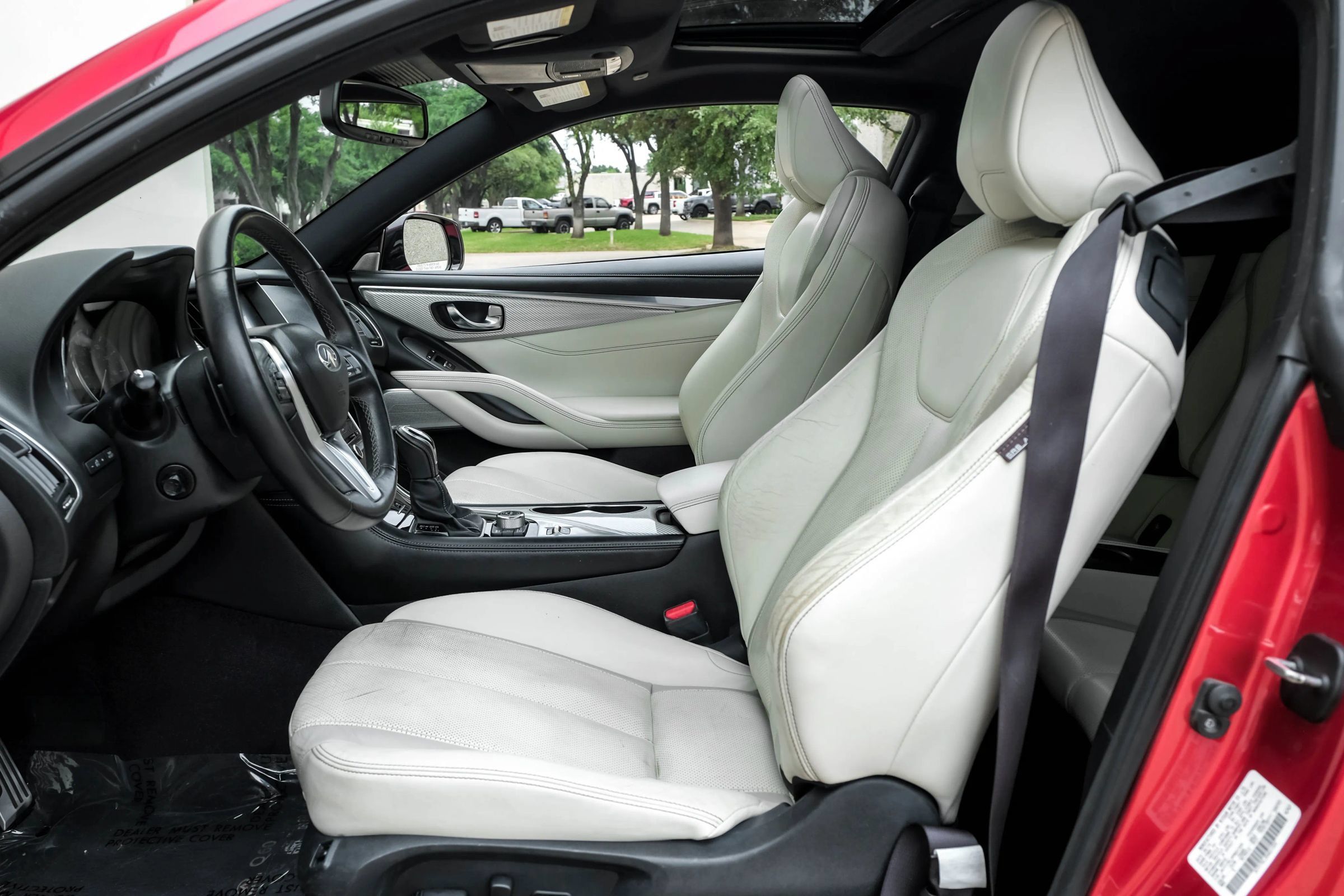 Used 2019 INFINITI Q60 Red Sport 400 w/ Proassist Package AWD/4WD image 4