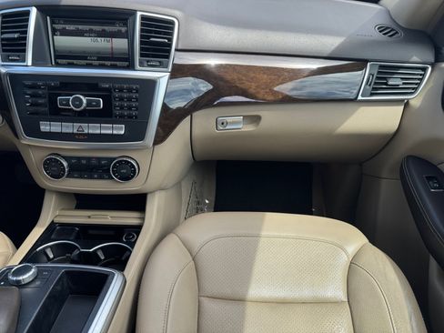 Used 2015 Mercedes-Benz ML 350 4MATIC image 18