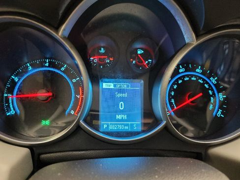 Used 2014 Chevrolet Cruze LT FWD image 23
