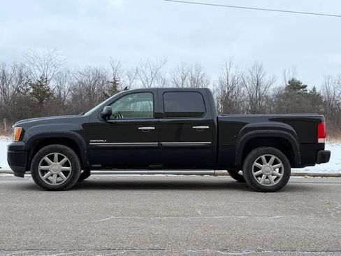 Used 2011 GMC Sierra 1500 Denali image 14