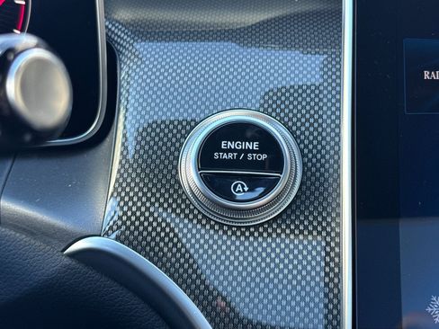 New 2026 Mercedes-Benz GLC 300 4MATIC image 22