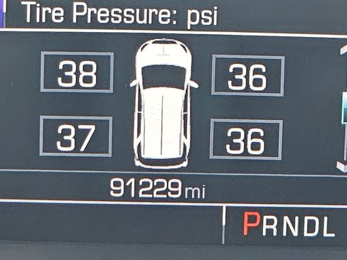 Used 2018 GMC Acadia SLT AWD/4WD image 18