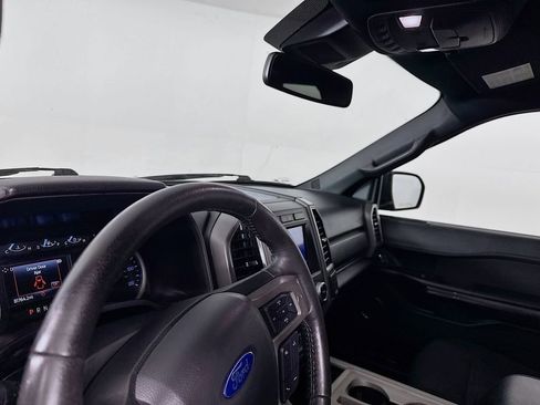 Used 2020 Ford Expedition XLT RWD image 9
