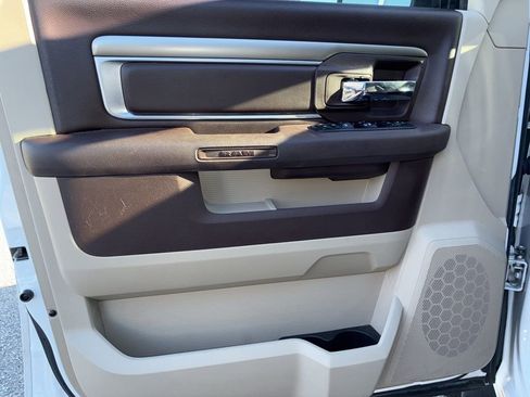 Used 2019 RAM 1500 Big Horn image 12