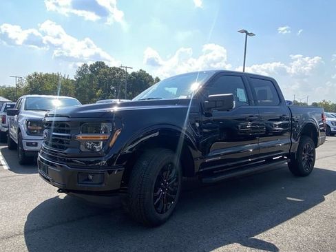 New 2025 Ford F150 XLT w/ Equipment Group 302A MID image 9