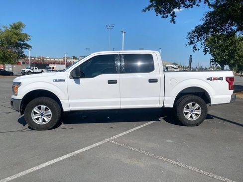 Used 2018 Ford F150 XLT AWD/4WD image 4