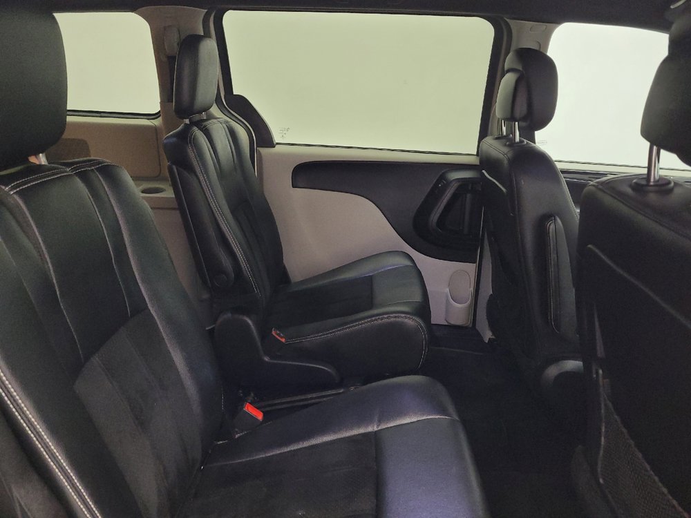 Used 2014 Dodge Grand Caravan SXT FWD image 19