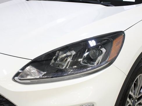 Used 2022 Ford Escape SEL image 33