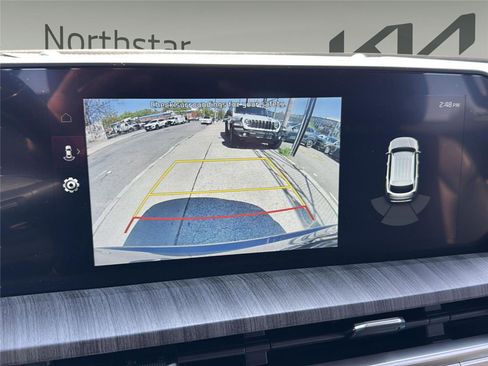 Used 2023 Kia Telluride EX w/ EX Captain's Chair Package AWD/4WD image 18