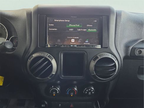 Used 2014 Jeep Wrangler Sport AWD/4WD image 15