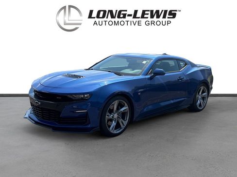 Used 2019 Chevrolet Camaro SS RWD image 1