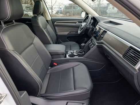 Used 2022 Volkswagen Atlas SE AWD/4WD image 38