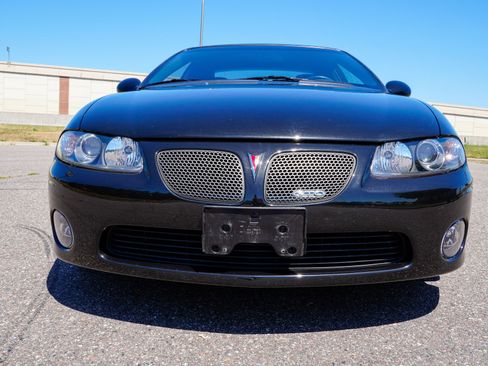 Used 2004 Pontiac GTO RWD image 9