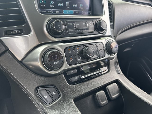 Used 2020 Chevrolet Tahoe LT w/ Luxury Package AWD/4WD image 24