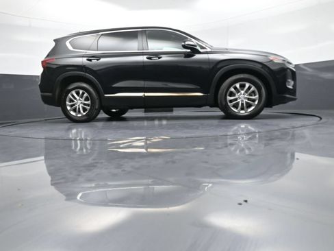 Used 2019 Hyundai Santa Fe SE AWD/4WD image 27