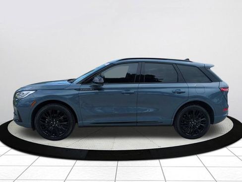 Used 2023 Lincoln Corsair Reserve w/ Equipment Group 201A FWD image 6