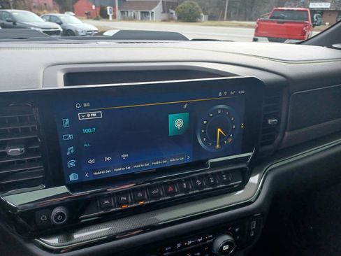 Used 2026 Chevrolet Silverado 1500 ZR2 image 10