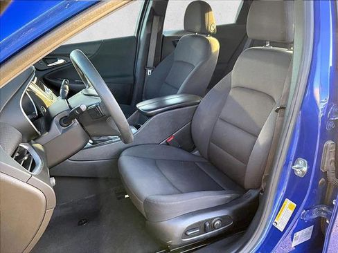 Used 2023 Chevrolet Malibu LT image 24