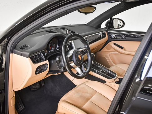 Used 2018 Porsche Macan image 4