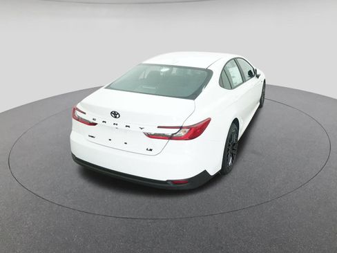 New 2026 Toyota Camry LE image 8