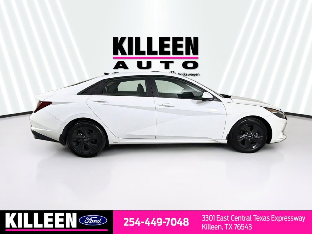 Used 2023 Hyundai Elantra SEL FWD image 8